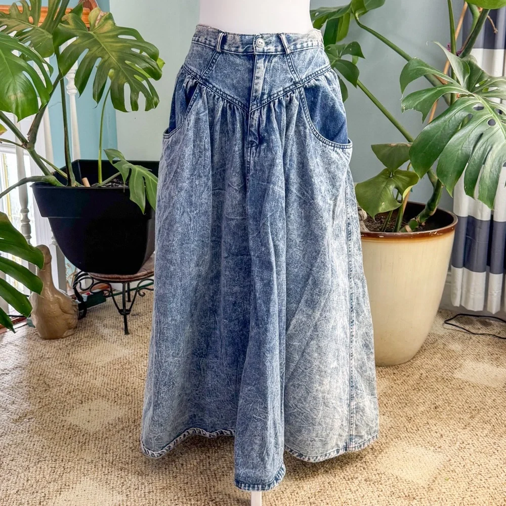 Jordache Denim Maxi Skirt - Picture 8 of 8